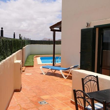 Villa Con Piscina Cerca De Las Dunas De 科拉雷侯 外观 照片