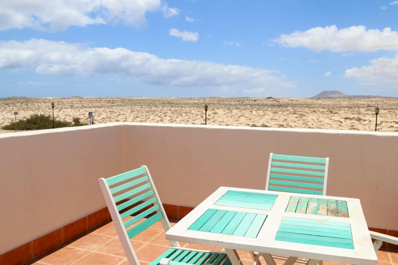 Villa Con Piscina Cerca De Las Dunas De 科拉雷侯 外观 照片